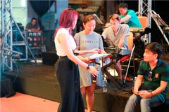 [Photo] Nóng màn "đọ giọng" của Mỹ Tâm và Tấn Minh trước giờ G