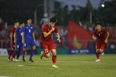 Tiền đạo Tiến Linh ăn mừng bàn thắng gỡ hoà cho U22 Việt Nam. (Ảnh: Hoàng Linh/TTXVN)