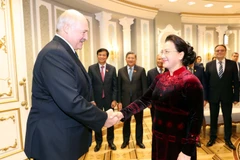 Tổng thống Alexander Lukashenko tiếp đón Chủ tịch Quốc hội Nguyễn Thị Kim Ngân. (Ảnh: Trọng Đức/TTXVN)