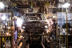 Dây chuyền sản xuất của công ty liên doanh Maruti-Suzuki. (Ảnh: Top Gear)