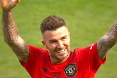 David Beckham thi đấu như thể anh chưa từng rời khỏi bóng đá đỉnh cao (Nguồn: Youtube)