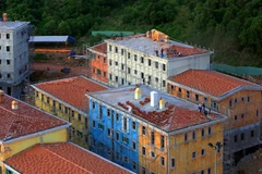 Một góc khu đô thị mới đang được xây dựng thị trấn An Thới. (Ảnh: Ngọc Hà/TTXVN) 