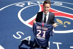 Ander Herrera chính thức gia nhập Paris Saint-Germain. (Ảnh: Mirror)
