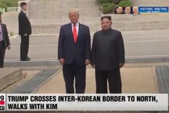 Tổng thống Mỹ Donald Trump và nhà lãnh đạo Kim Jong-un tại DMZ. 