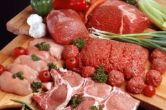 Du khách mang thịt, hoa quả vào Nhật Bản có thể bị phạt tù 3 năm