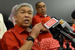 Cựu Phó Thủ tướng Malaysia Ahmad Zahid Hamidi phát biểu với báo giới tại Kuala Lumpur. (Ảnh: AFP/ TTXVN) 