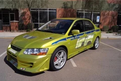 Một chiếc Mitsubishi Lancer Evolution VII đời 2002 xuất hiện trong "2 Fast 2 Furious". (Ảnh: JapaneseSportcars)