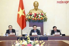 Chủ tịch Quốc hội Vương Đình Huệ phát biểu tại Phiên họp thứ 14 của Ủy ban Thường vụ Quốc hội. (Ảnh: Doãn Tấn/TTXVN)