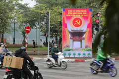 Phố bích họa Phùng Hưng. (Ảnh: Lê Minh Sơn/Vietnam+)