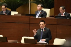 Bộ trưởng Bộ Tài chính Hồ Đức Phớc phát biểu giải trình, làm rõ một số vấn đề đại biểu Quốc hội nêu. (Ảnh: An Đăng/TTXVN)