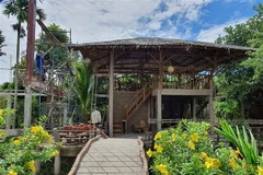 Hạng mục mới Khu Yoga sky cao 15m, trong khuôn viên 200m2 phục vụ khách tập yoga vào buổi sáng và chiều tại Khu du lịch Hieu's cottage. (Ảnh: Ánh Tuyết/TTXVN)