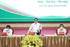 Thủ tướng chỉ đạo tại Hội nghị thúc đẩy phát triển nông nghiệp Đồng bằng sông Cửu Long. (Ảnh: Dương Giang/TTXVN)