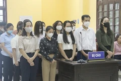 Các bị cáo tại phiên tòa. (Ảnh: Quang Duy/TTXVN)