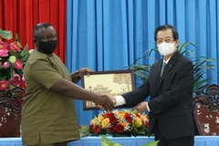 [Photo] Tổng thống Cộng hòa Sierra Leone thăm tỉnh An Giang 