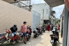 Hiện trường con hẻm xảy ra vụ việc vào sáng 18/5. (Nguồn: congan.com.vn)