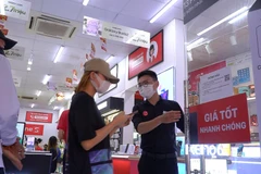 Hà Nội: Các của hàng ‘thiết lập vùng xanh’ chống dịch sau giãn cách