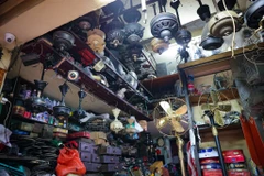 Hà Nội: 'Bệnh viện thần gió' độc đáo bậc nhất trên 'phố Tây' Tạ Hiện