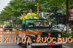 Cận cảnh Lễ xin lửa, rước đuốc SEA Games 31 trên đường phố Hà Nội