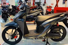 Nhiều mẫu xe máy 'hot' tăng giá mạnh sau Tết. (Ảnh: PV/Vietnam+)