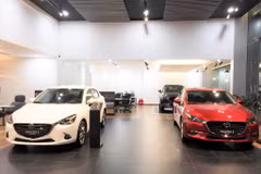 Các đại lý bán xe ế ẩm khách mua trong dịp đầu năm. (Ảnh minh họa: Minh Hiếu/Vietnam+)