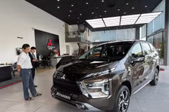 Thị trường ôtô sau khi chính sách giảm 50% lệ phí trước bạ đã có diễn biến mới. (Ảnh: PV/Vietnam+)
