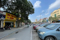 Tại thời điểm này, nhiều đơn vị cho thuê xe tự lái đã thông báo 'cháy hàng'. (Ảnh: Minh Hiếu/Vietnam+)
