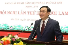 Bí thư Thành ủy Hà Nội Vương Đình Huệ phát biểu khai mạc. (Ảnh: Văn Điệp/TTXVN)