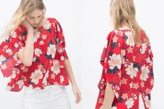 Áo dáng kimono xẻ lưng Zara.