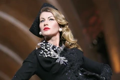 Những khoảnh khắc đẹp nhất 20 năm sự nghiệp của Gisele Bündchen