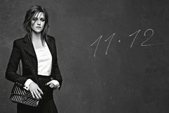 Kristen Stewart đại diện cho chiếc túi 11.12 của nhà mốt Chanel