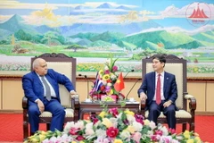 Bí thư Tỉnh ủy Vĩnh Phúc Dương Văn An tiếp Đại sứ Đặc mệnh toàn quyền nước Cộng hòa Cuba tại Việt Nam Orlando Nicolas Hernandez Guillen. (Ảnh: TTXVN phát)