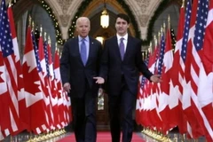 Phó Tổng thống Mỹ Joe Biden và Thủ tướng Canada Justin Trudeau. (Nguồn: AP)