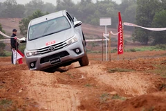 Bài thử chạy đường gồ ghề liên tục.(Ảnh: Doãn Đức/Vietnam+)