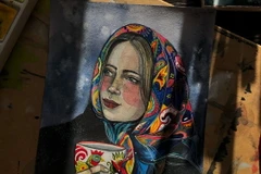 Đôi má hồng tròn xoe - phong cách trang điểm độc đáo của phụ nữ Nga xưa