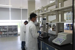 Thiết bị hiện đại được trang bị tại nhà máy Amway Bình Dương