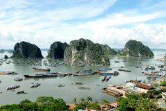 Đưa một số dự án du lịch ra khỏi vùng đệm Di sản Vịnh Hạ Long