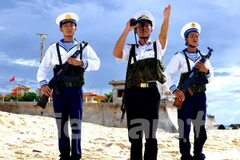 Giao lưu "60 năm hành trình giữ biển" của Hải quân Việt Nam 