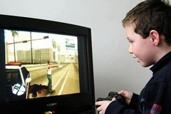 [Videographics] Não bộ con người thích ứng trong thời kỹ thuật số 