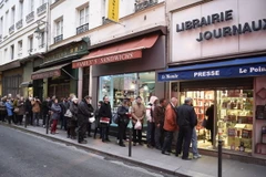 Tổng thống Pháp Hollande: Tạp chí Charlie Hebdo đã hồi sinh 