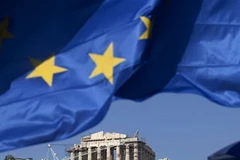 Các bộ trưởng tài chính Eurozone triệu tập họp khẩn về Hy Lạp