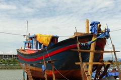 Nâng cấp tàu cá theo nghị định 67. (Ảnh: Nguyên Lý/TTXVN)