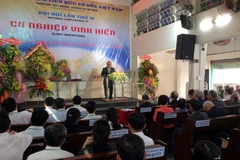 Mục sư Đinh Thiên Tứ, Giáo hội Trưởng Hội Thánh Liên Hữu Cơ Đốc Việt Nam phát biểu tại Đại hội. (Ảnh: Thanh Vũ/TTXVN)