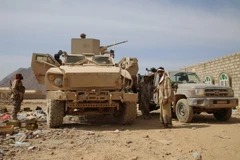 Binh sỹ trung thành với Tổng thống Mansour Hadi triển khai tại thành phố Marib ngày 7/12. (Nguồn: AFP/TTXVN)