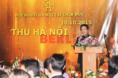 Ông Nguyến Khắc Hùng, Chủ tịch Hội người Hà Nội tại Đức, phát biểu tại cuộc gặp mặt. (Ảnh: Mạnh Hùng/Vietnam+)