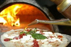 Thành phố Napoli của Italy không phải là quê hương của pizza
