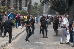 Xung đột giữa những người ủng hộ tổ chức MB và cảnh sát Ai Cập. (Nguồn: AFP/TTXVN)
