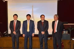 Vietnam Airlines kết nối bà con kiều bào Pháp với quê hương