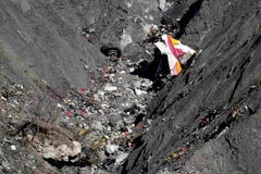 [Videographics] Tái hiện cảnh cơ phó Germanwings tự sát cùng máy bay 