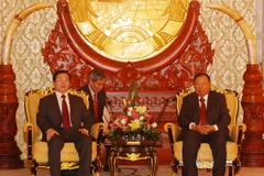 Lãnh đạo Lào tiếp đoàn đại biểu cấp cao Bộ Công Thương Việt Nam 