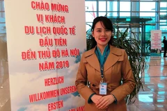 Trần Thu Thủy, Chuyên viên Đội dịch vụ hành khách đã có những trải nghiệm đáng nhớ khi lần đầu đón Tết xa nhà. (Ảnh: Minh Ngọc/Vietnam+)